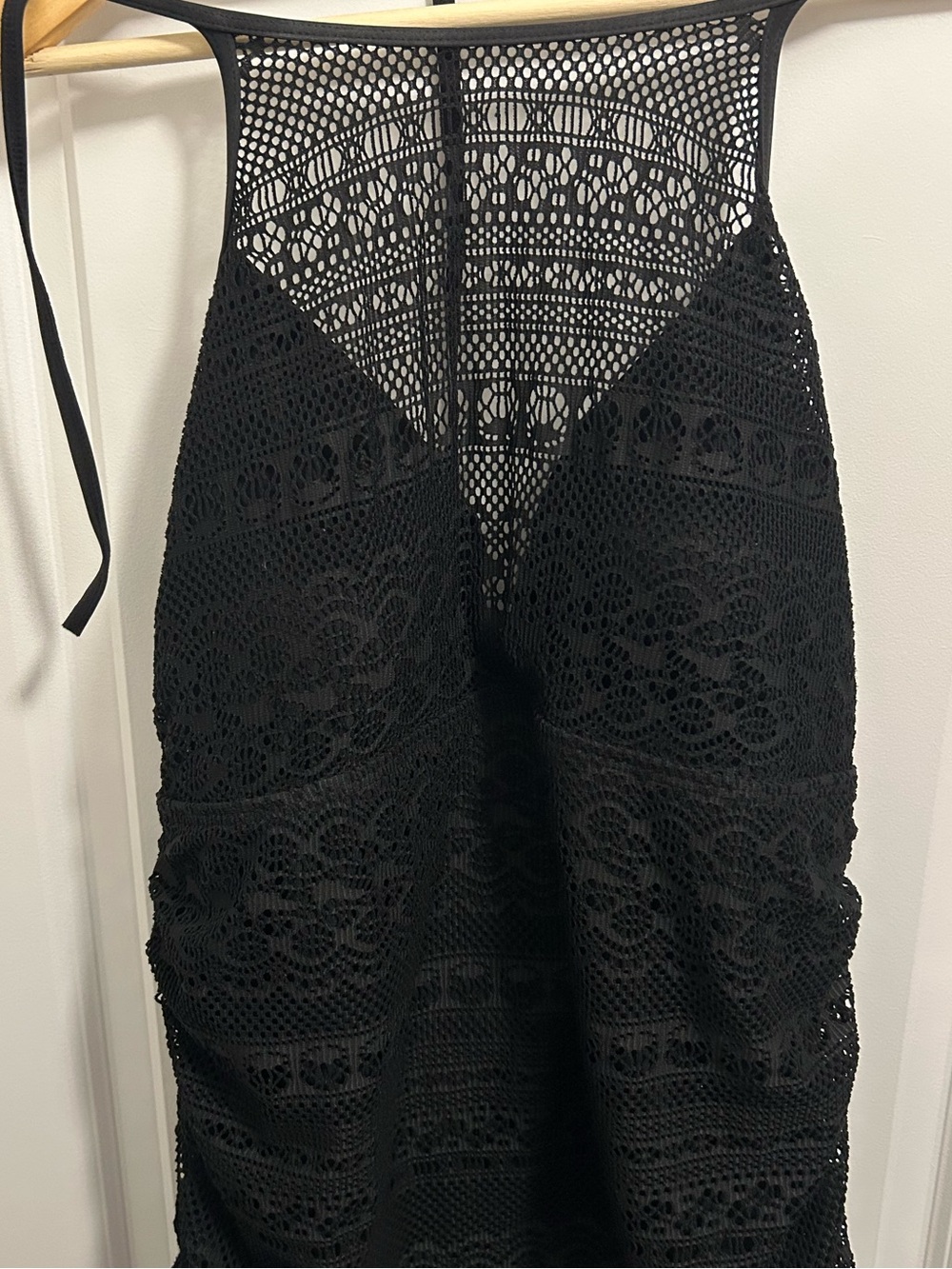 La Vie En Rose Swim Top crocheted Black Halter XL